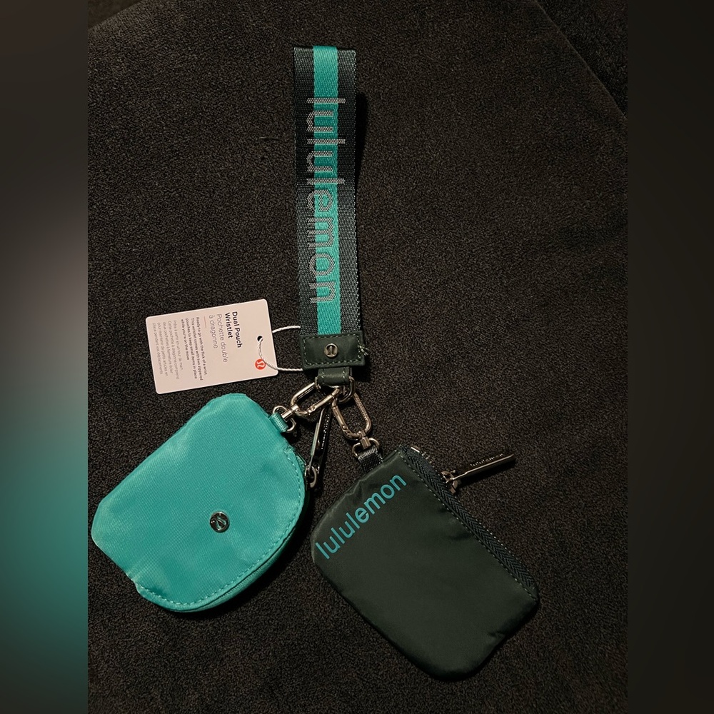 Lululemon Dual Pouch Wristlet